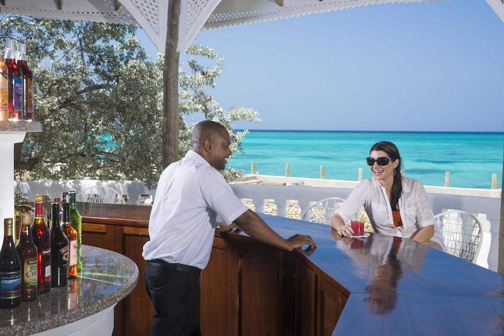 Seagarden Beach Resort Montego Bay Ngoại thất bức ảnh
